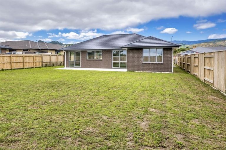 Photo of property in 4 Pohatu Lane, Otaki, 5512