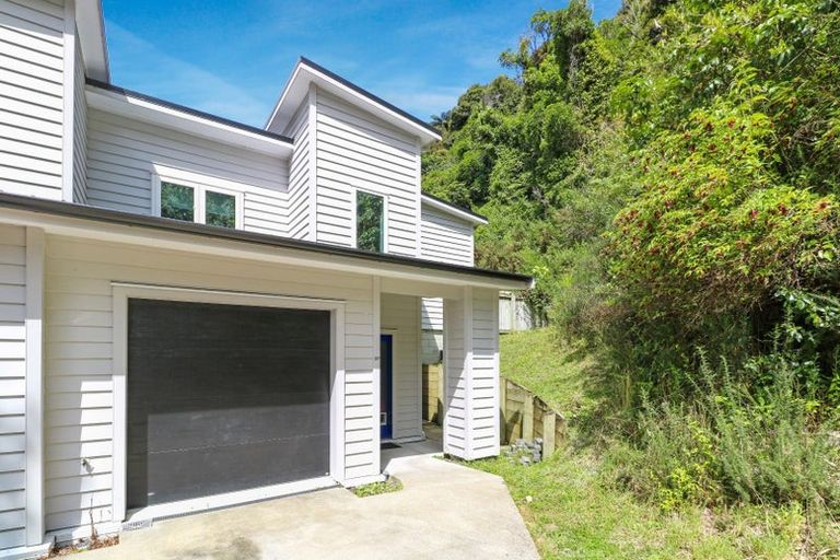 Photo of property in 34c Birch Terrace, Birchville, Upper Hutt, 5018