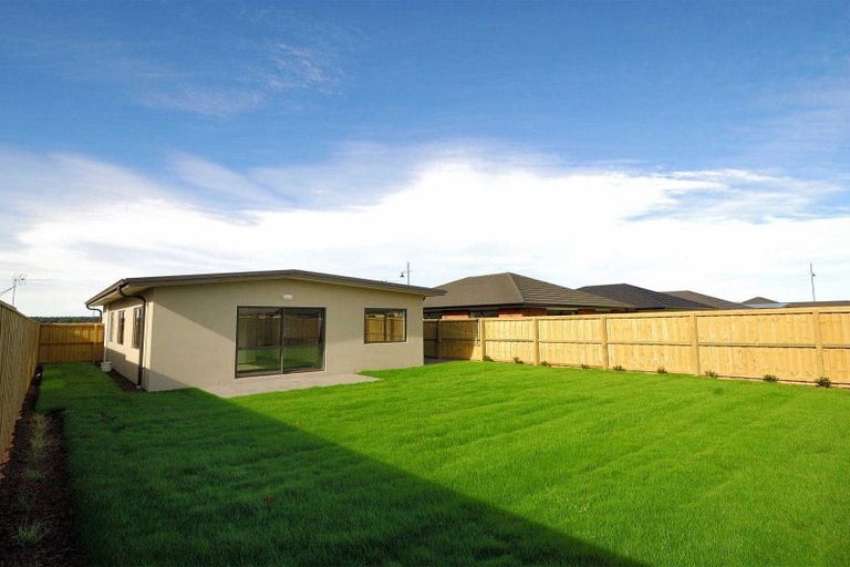 Photo of property in 27 Pakohe Street, Pegasus, 7612