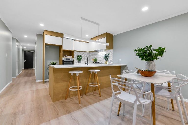 Photo of property in 2/33 Tokerau Drive, Rototuna North, Hamilton, 3210