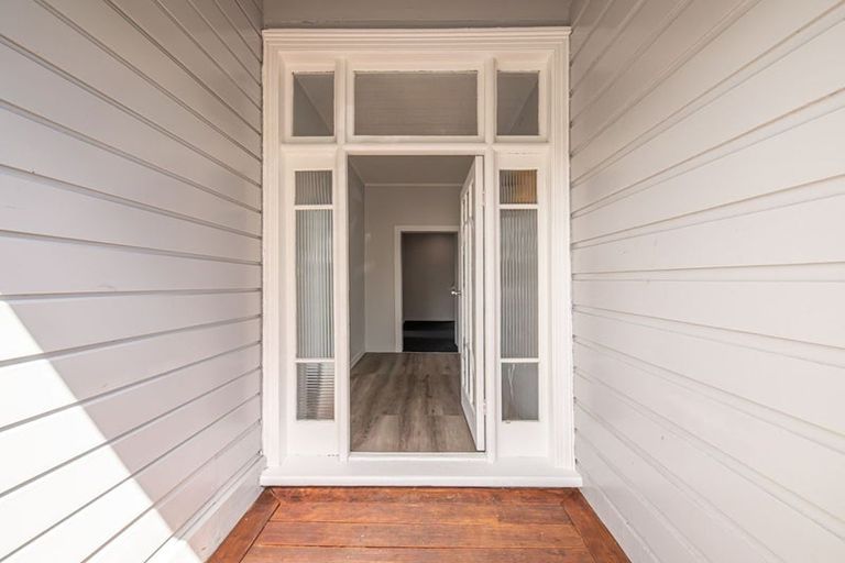 Photo of property in 96 Romilly Street, Westport, 7825