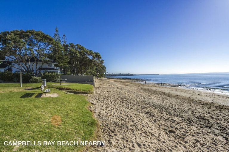 Photo of property in 2/35 Channel View Road, Campbells Bay, Auckland, 0630
