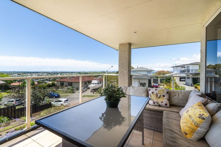 Photo of property in 76a Churchill Drive, Taradale, Napier, 4112