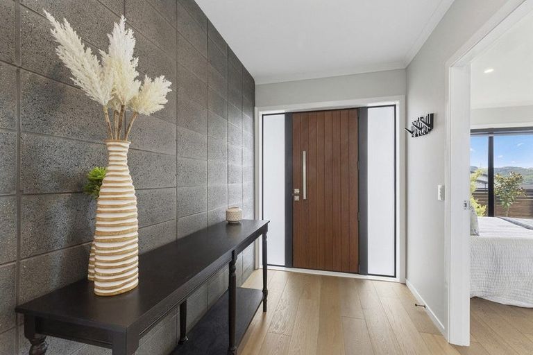 Photo of property in 29 John Burke Drive, Aotea, Porirua, 5024