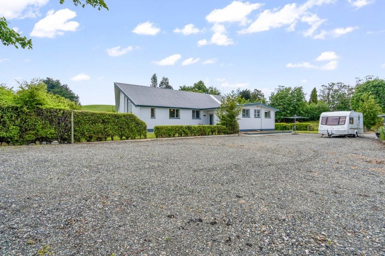 Photo of property in 2268 Ohai Clifden Highway, Orawia, Otautau, 9682