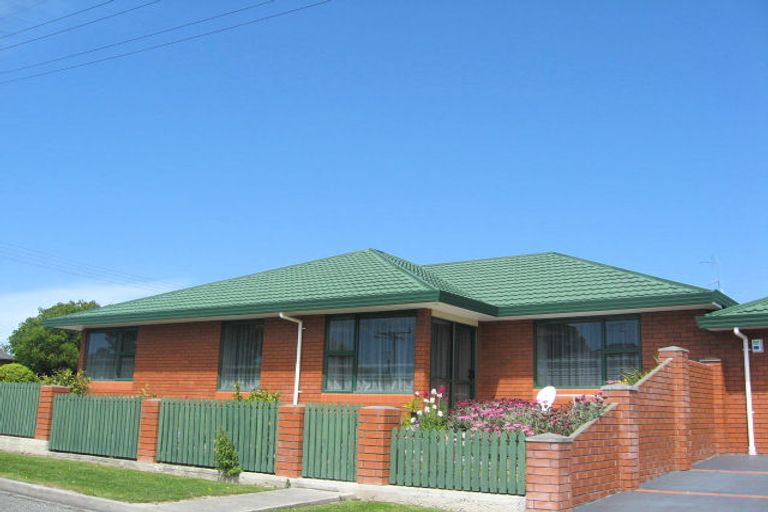 Photo of property in 1 Carr Street, Blenheim, 7201