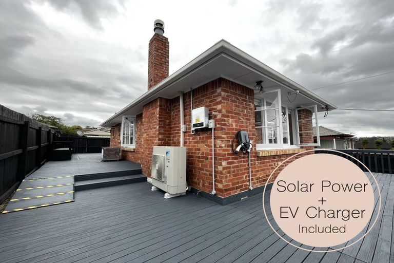 Photo of property in 8 Daytona Road, Henderson, Auckland, 0610