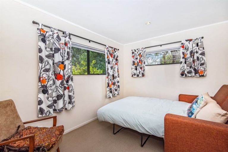 Photo of property in 123b Colwill Road, Massey, Auckland, 0614
