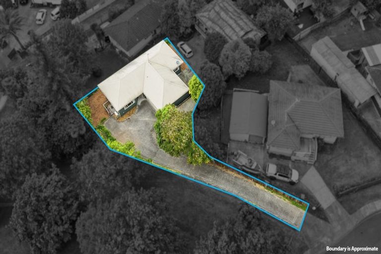 Photo of property in 19b Landow Place, Henderson, Auckland, 0612