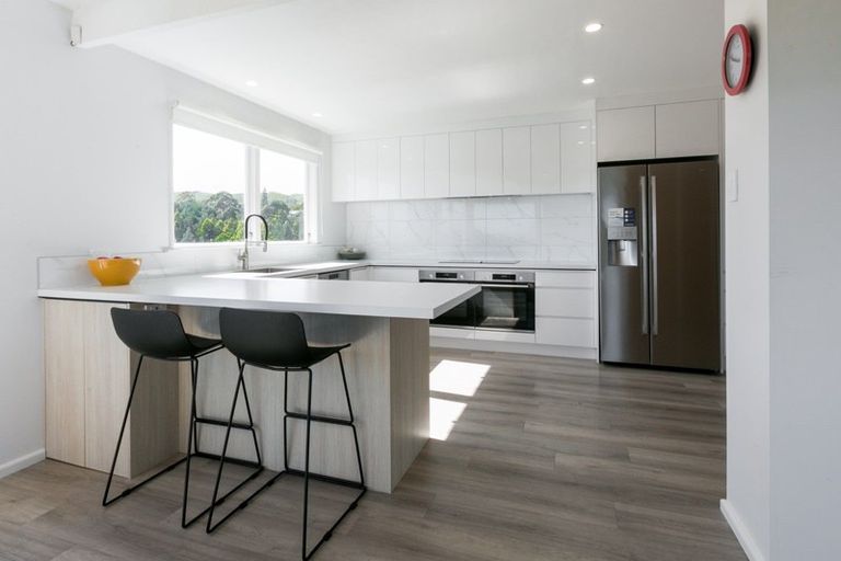 Photo of property in 6 Aotea Crescent, Havelock North, 4130