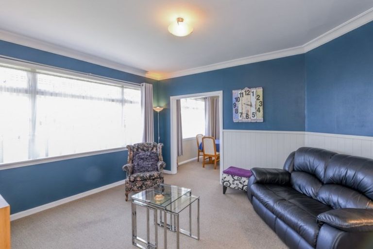 Photo of property in 27 Hannan Street, Levin, 5510