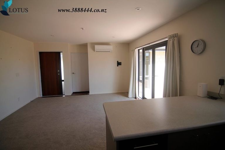 Photo of property in 26b Sawyers Arms Road, Northcote, Christchurch, 8052