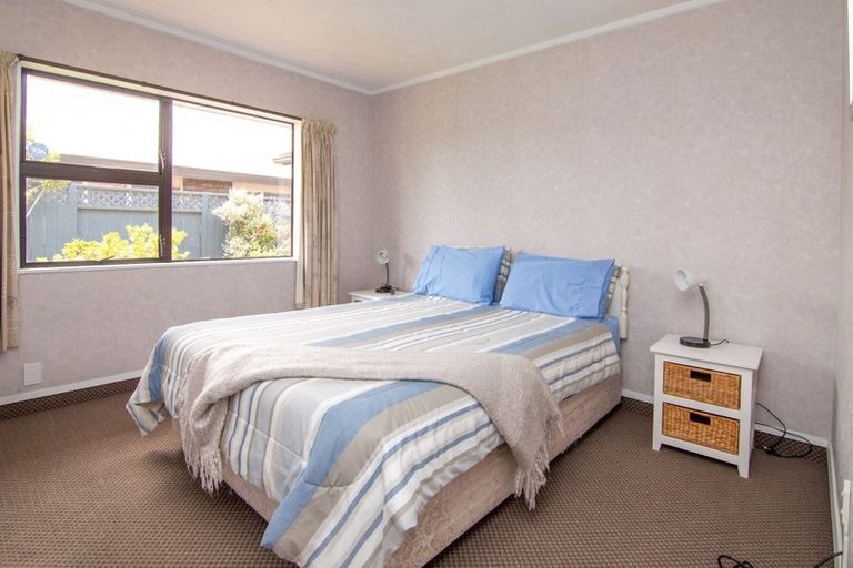 Photo of property in 115 Amberley Avenue, Highbury, Palmerston North, 4412