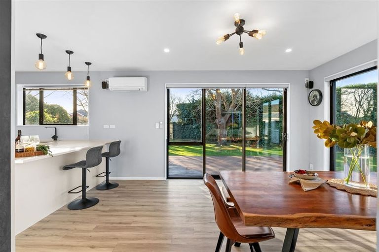 Photo of property in 33 Everest Street, Burnside, Christchurch, 8053