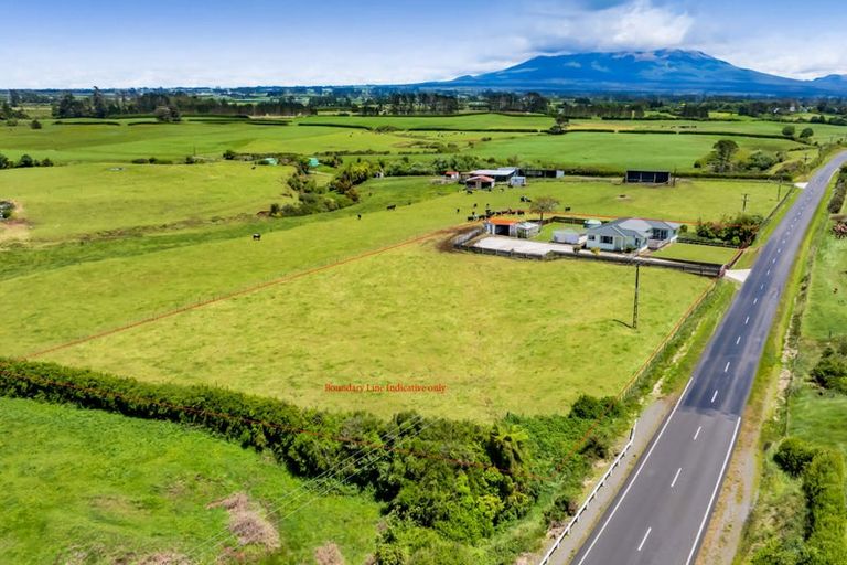 Photo of property in 198 Beaconsfield Road, Midhirst, Stratford, 4394