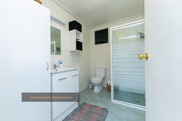 Photo of property in 280a Rimmer Road, Helensville, 0875