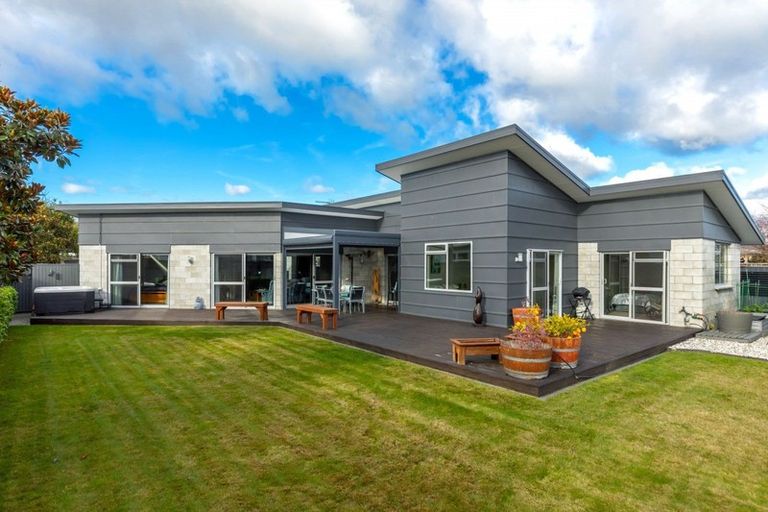 Photo of property in 5 Waipuna Street, Mayfield, Blenheim, 7201