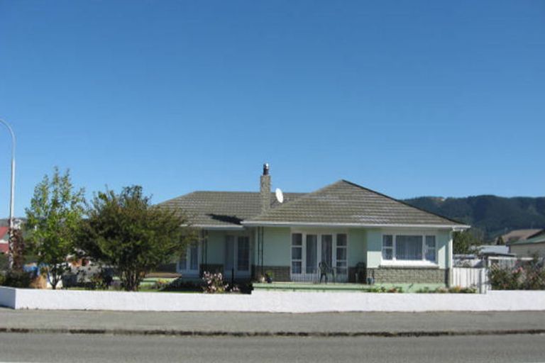 Photo of property in 141 High Street, Waimate, 7924