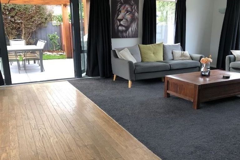 Photo of property in 152a Lincoln Road, Addington, Christchurch, 8024