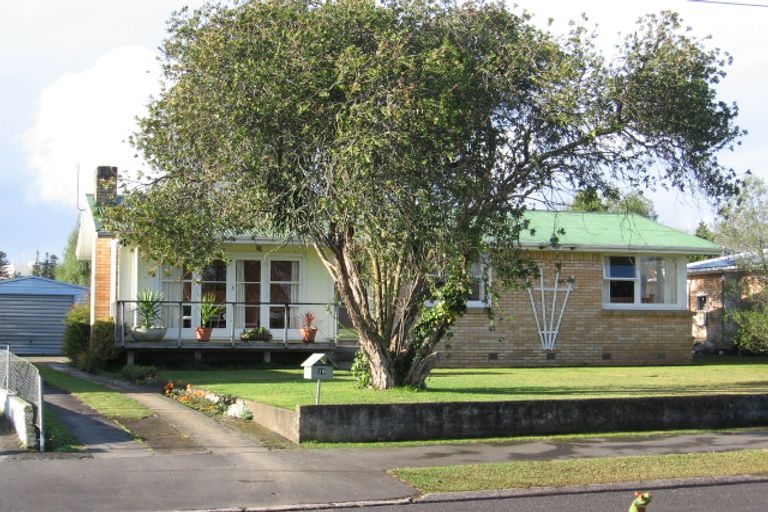 Photo of property in 19 Liston Crescent, Hillcrest, Hamilton, 3216