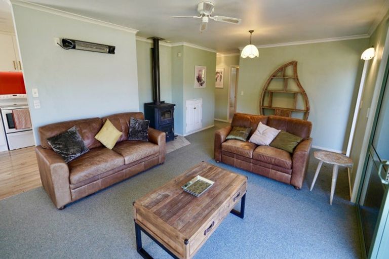 Photo of property in 916 Waiwhero Road, Ngatimoti, Motueka, 7196