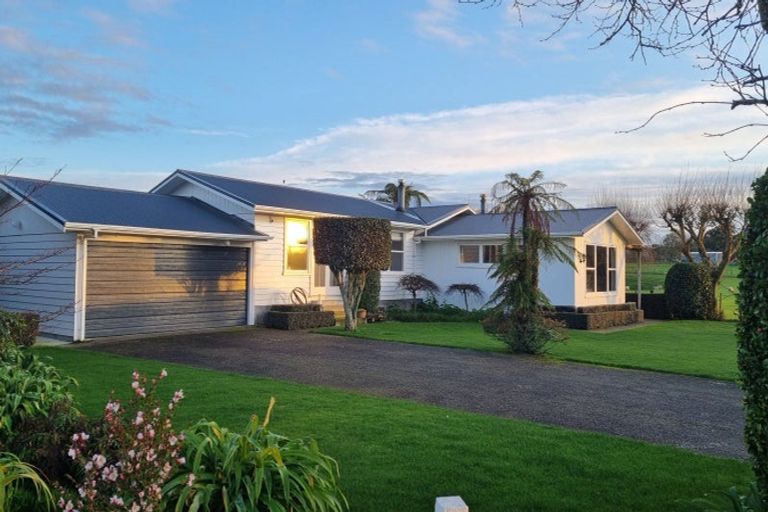 Photo of property in 147 Koputaroa Road, Levin, 5575