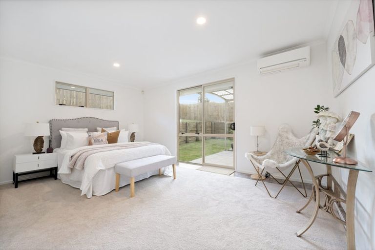 Photo of property in 38 Semillon Avenue, Henderson, Auckland, 0612