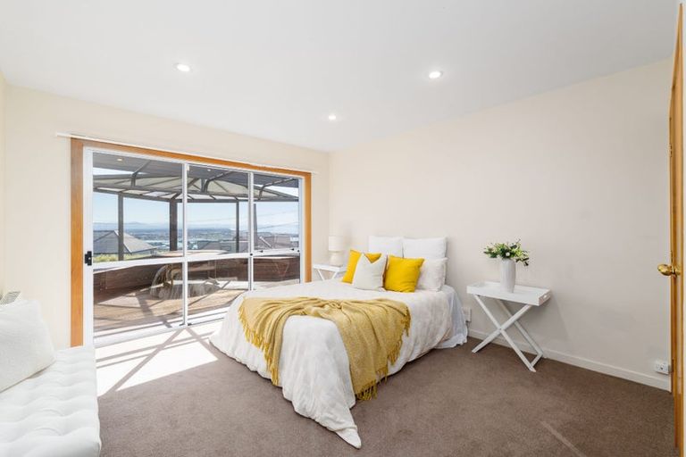 Photo of property in 12 Belleview Terrace, Mount Pleasant, Christchurch, 8081