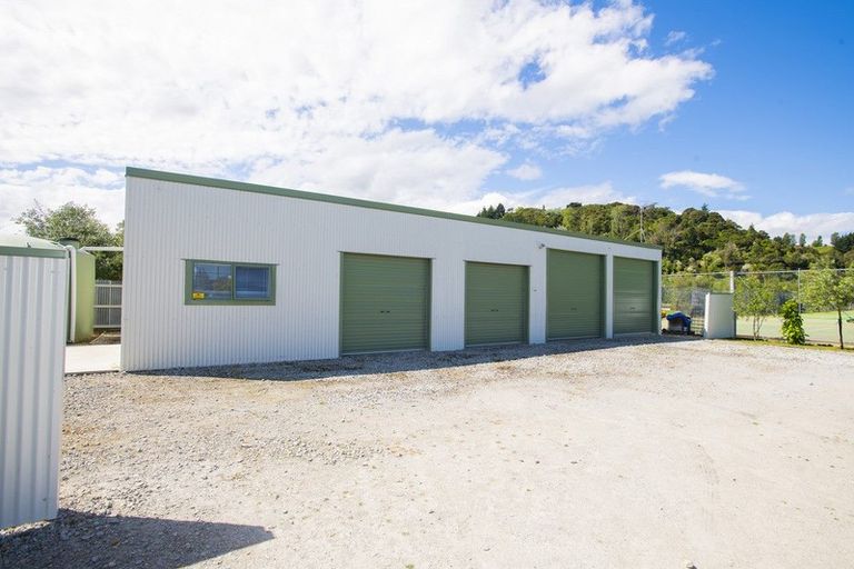 Photo of property in 7 Hill Road, Ormond, Gisborne, 4071