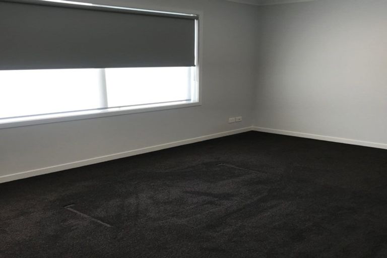 Photo of property in 3 Hudson Bay Road, Hobsonville, Auckland, 0616