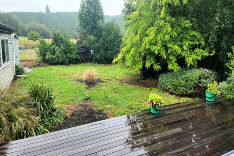 Photo of property in 12 Homebush Road, Glentunnel, Coalgate, 7673