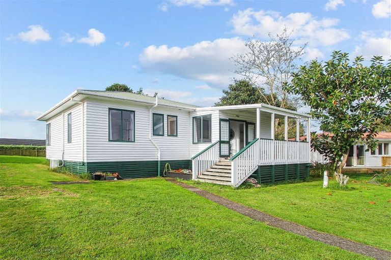 Photo of property in 453 Clarks Beach Road, Waiau Pa, Pukekohe, 2679