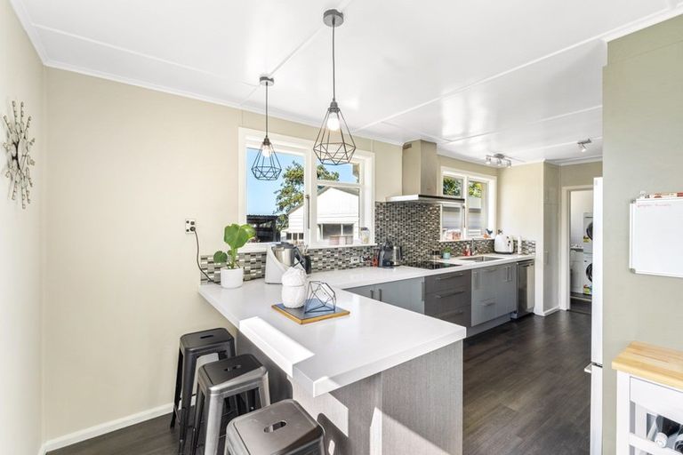 Photo of property in 35 Dacre Street, Oamaru North, Oamaru, 9400