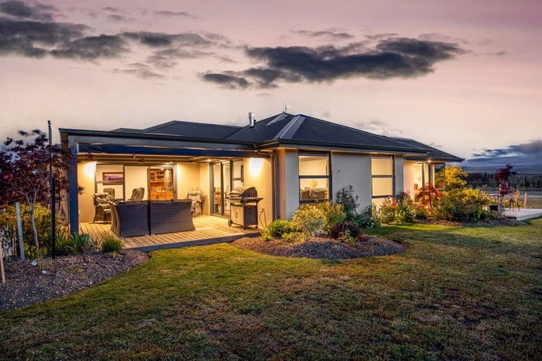 Photo of property in 57 Golden Road, Springvale, Alexandra, 9393