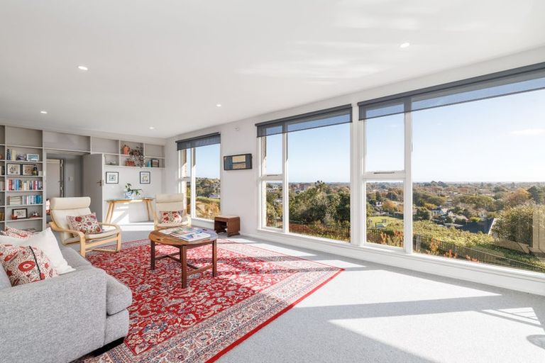 Photo of property in 21a Crichton Terrace, Cashmere, Christchurch, 8022