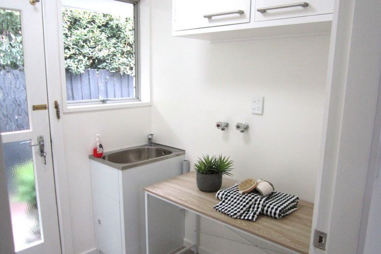 Photo of property in 1/24 Toorak Avenue, Avonhead, Christchurch, 8042