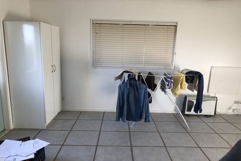 Photo of property in 219 Gills Road, Albany Heights, Auckland, 0632