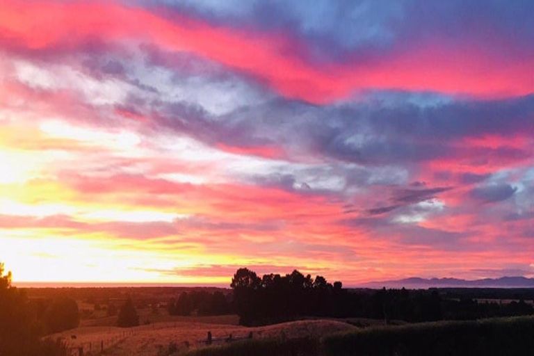 Photo of property in 283 Maskells Road, Balcairn, Amberley, 7481