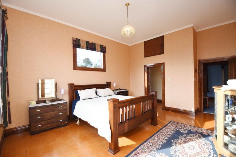 Photo of property in 73 Wallacetown Lorneville Highway, Lorneville, Invercargill, 9874