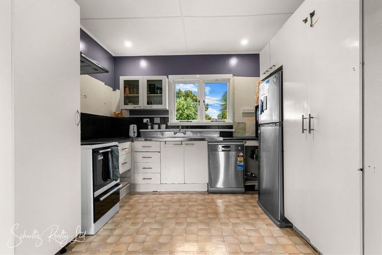 Photo of property in 5 Griffin Road, Maungaturoto, 0520