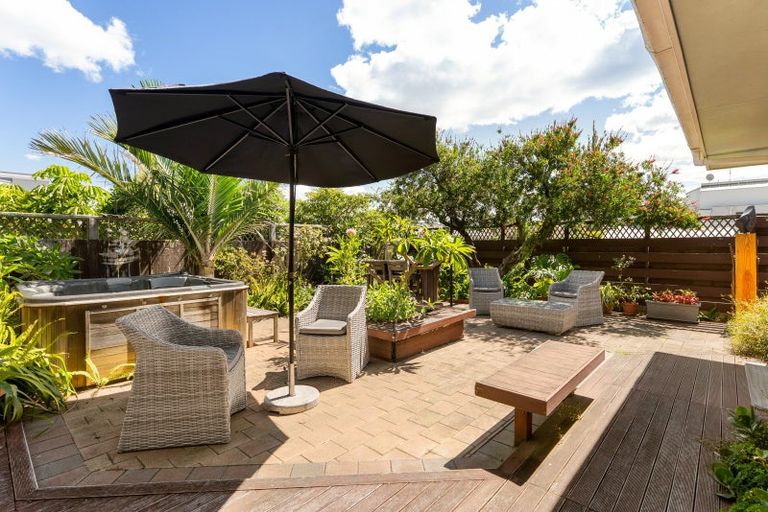Photo of property in 177b Marine Parade, Mount Maunganui, 3116