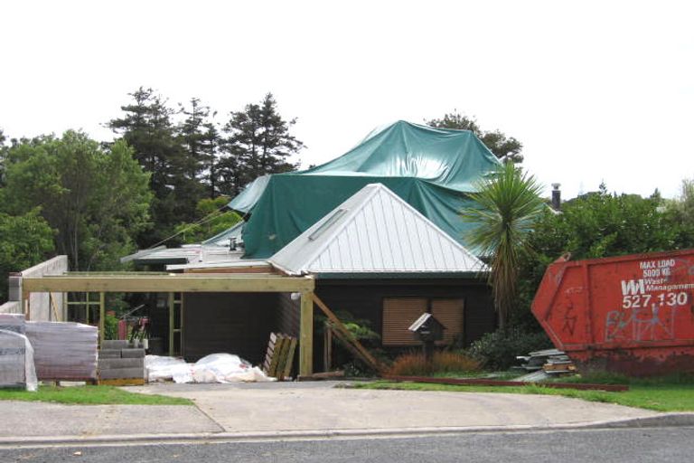 Photo of property in 45 Park Rise, Campbells Bay, Auckland, 0630