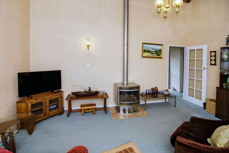 Photo of property in 6 Rewa Place, Lansdowne, Masterton, 5810