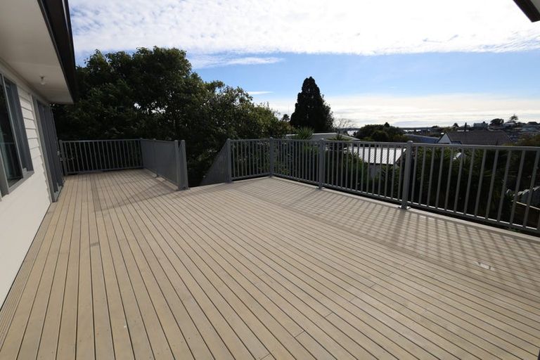 Photo of property in 37 Smiths Road, Matua, Tauranga, 3110