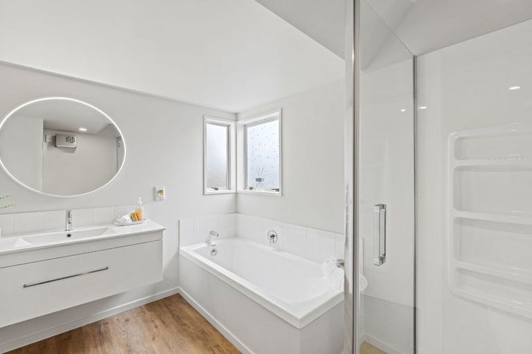 Photo of property in 3/251 Memorial Avenue, Burnside, Christchurch, 8053