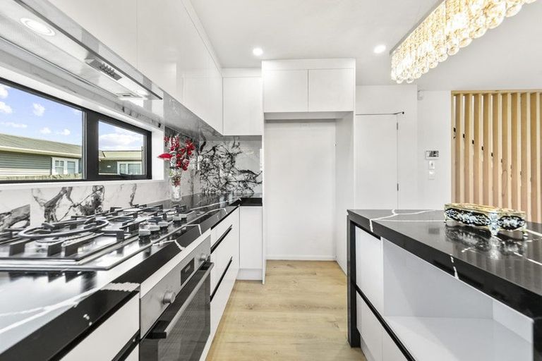 Photo of property in 6c Pikitea Road, Mangere Bridge, Auckland, 2022