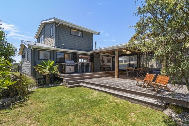 Photo of property in 9 Dillon Street, Waihi Beach, 3611