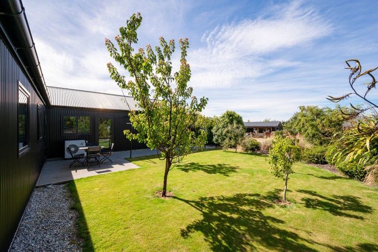 Photo of property in 7 Francis Lane, Lake Hawea, Wanaka, 9382
