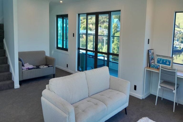 Photo of property in 4 Bewley Avenue, Macandrew Bay, Dunedin, 9014