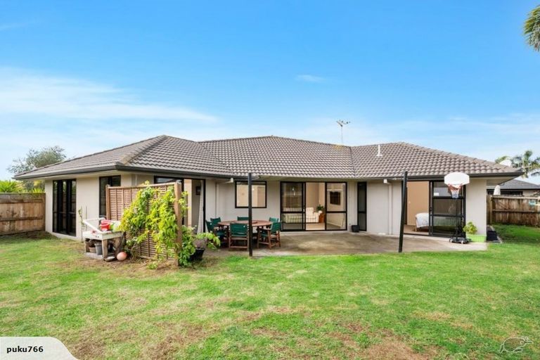 Photo of property in 7 Nicole Place, Papamoa Beach, Papamoa, 3118